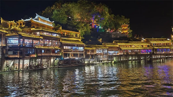 “湘”約鳳凰，相守未來——2022博皓快樂湖南行    -32