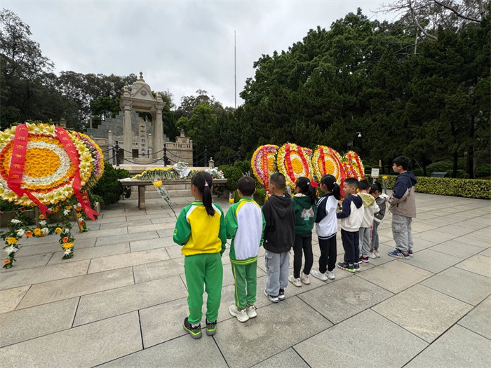 緬懷英烈志，傳承民族魂—黃花崗七十二烈士陵園祭奠活動(dòng)  -2